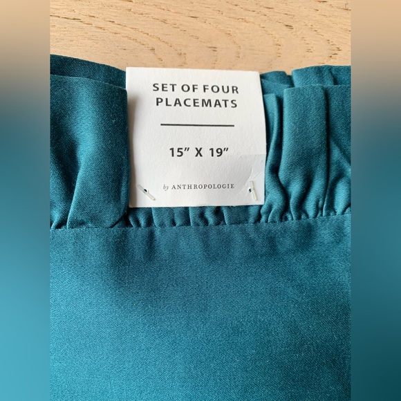 Anthropologie Armenta Placemats, Set of 4  Ruffled - Picture 7 of 7